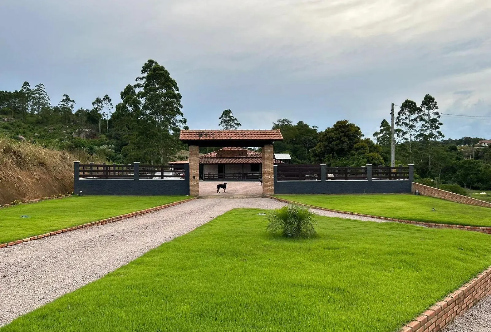 Villa Sitio Cantinho Do Sossego, Casa De Campo, Pescaria, Lareira, Jogos De Bilhar, Area Gourmet Etc Rancho Queimado