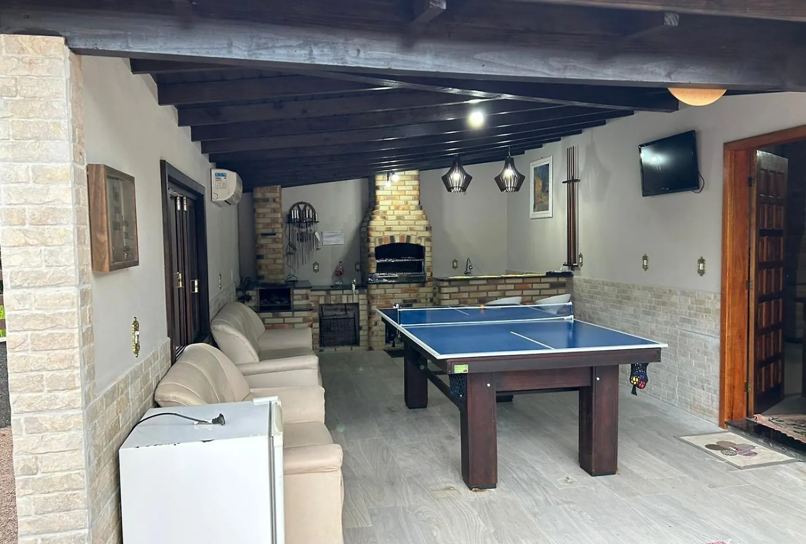 Villa Sitio Cantinho Do Sossego, Casa De Campo, Pescaria, Lareira, Jogos De Bilhar, Area Gourmet Etc Rancho Queimado